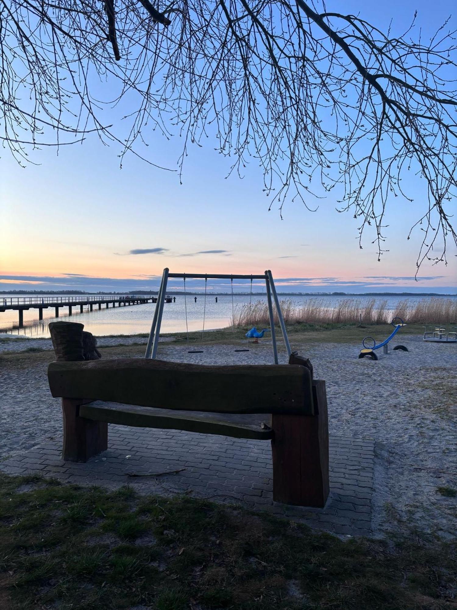 App 7U Erholsamen Sundowner Apartment Dranske Exterior foto